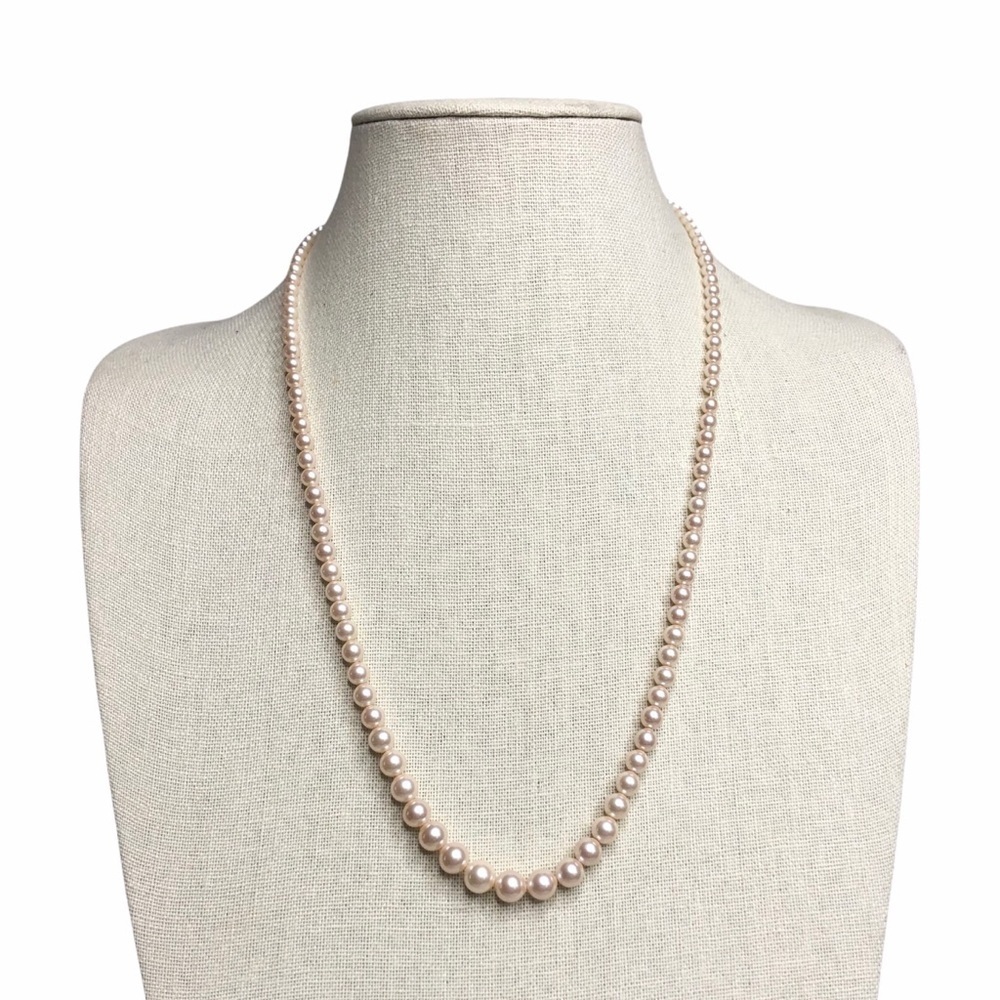 Vintage Marvella Cream Pearl Graduated Necklace